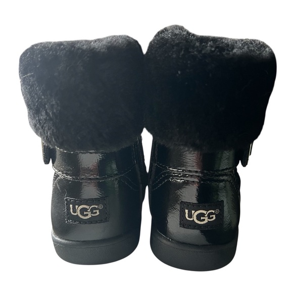 UGG Unisex Toddler 6.5 Black Patent Leather Sheepskin Wool Winter Boots - Picture 4 of 8